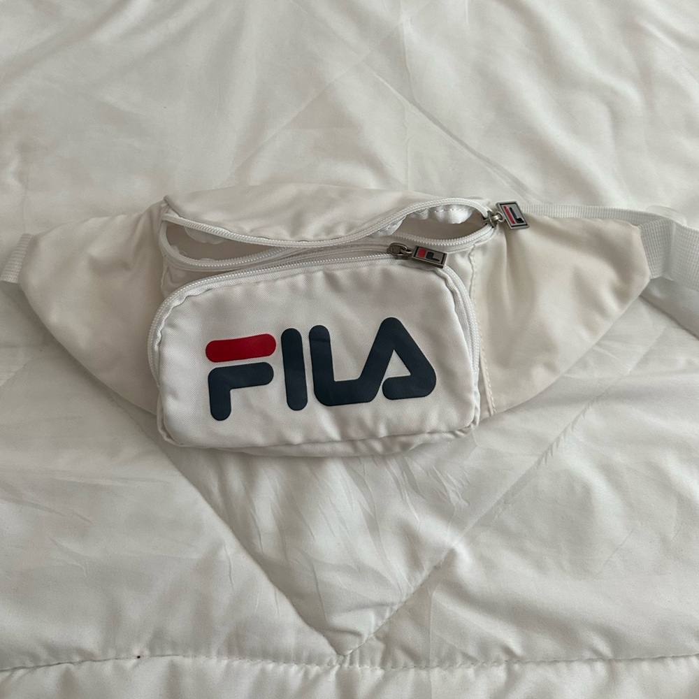 fila fanny pack